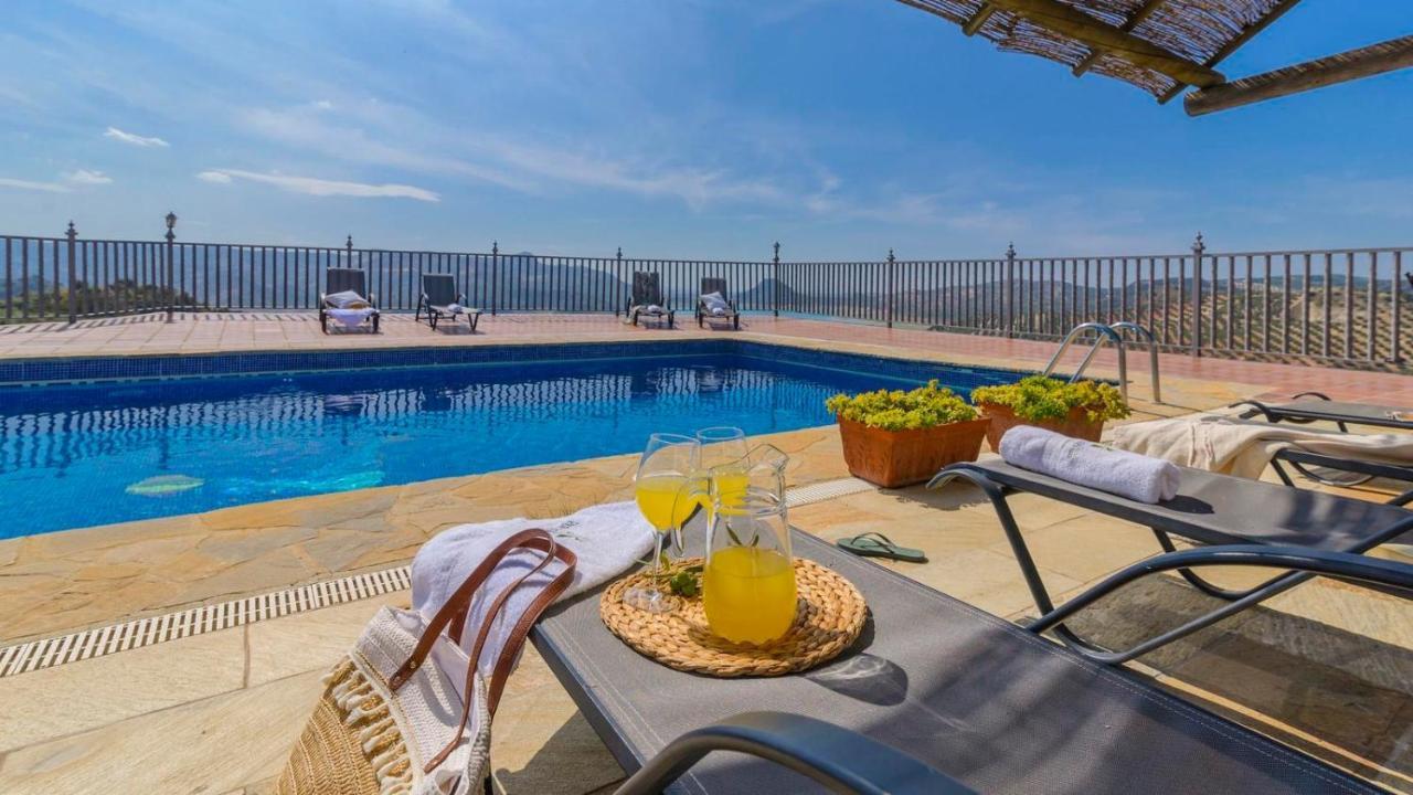 La Villa Del Lago Iznajar By Ruralidays Exteriör bild